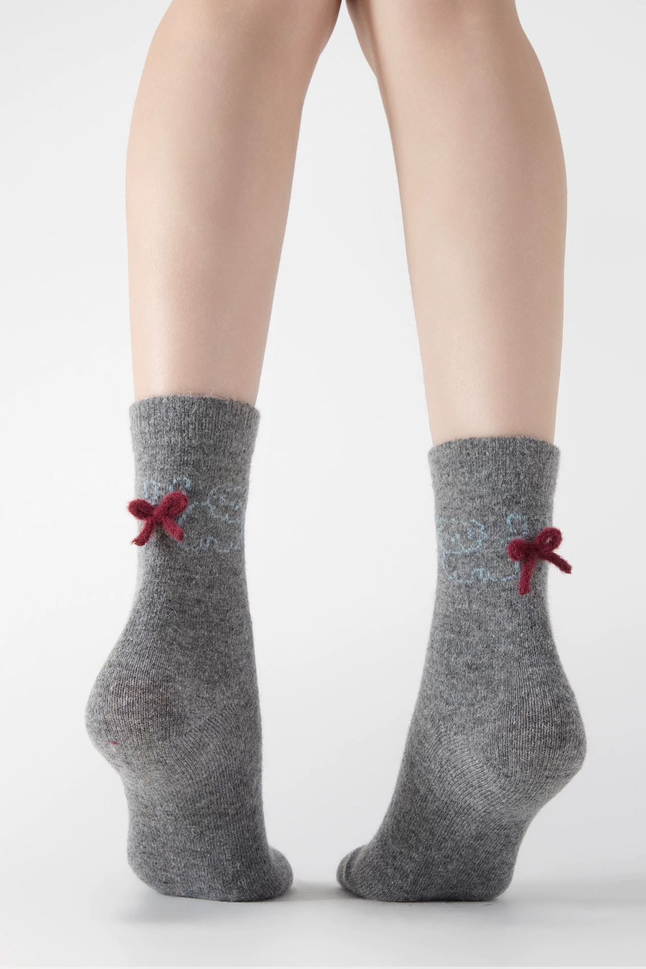 Back Bow Tie Puppy Crew Socks