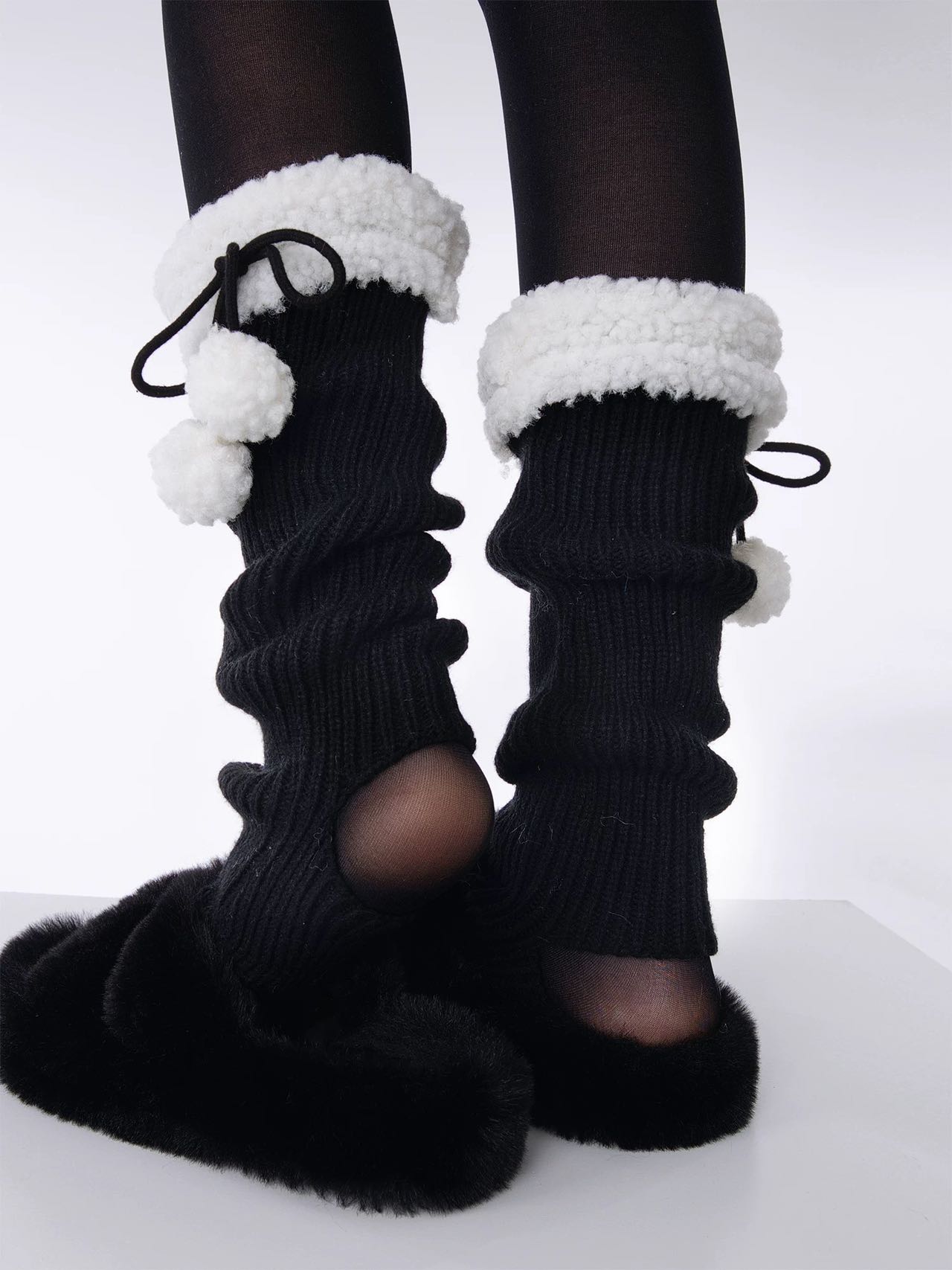 Pompom Fleece Knitted Stirrup Leg Warmers