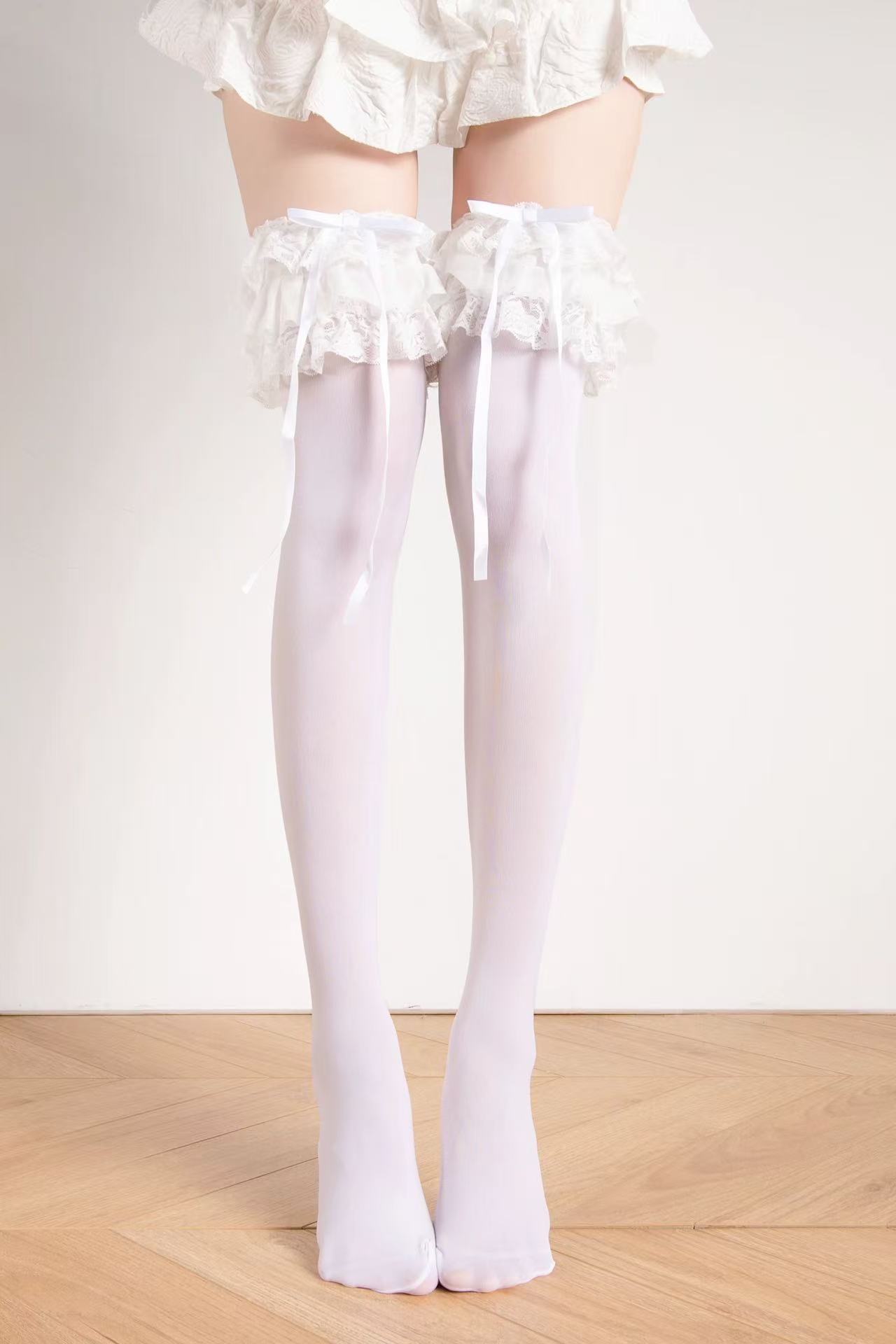 Sheer Layered Ruffle Bow Tie Thigh/Knee Highs