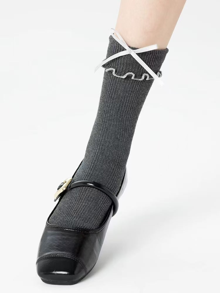 Ruffle Bow Tie Crew Socks