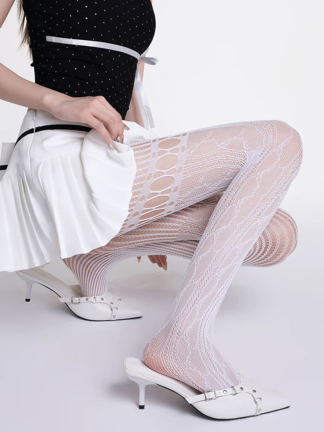 Patterned Fishnet Tights
