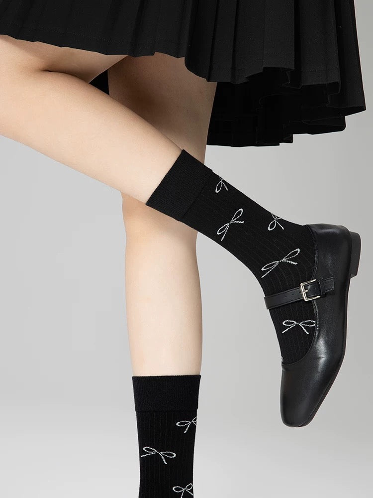 Knitted Jacquard Bow Tie Socks